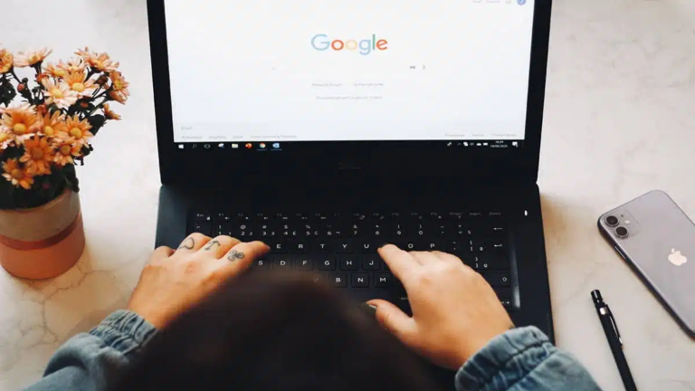 Google podría tener que cambiar (a la fuerza) su todopoderoso buscador en Europa